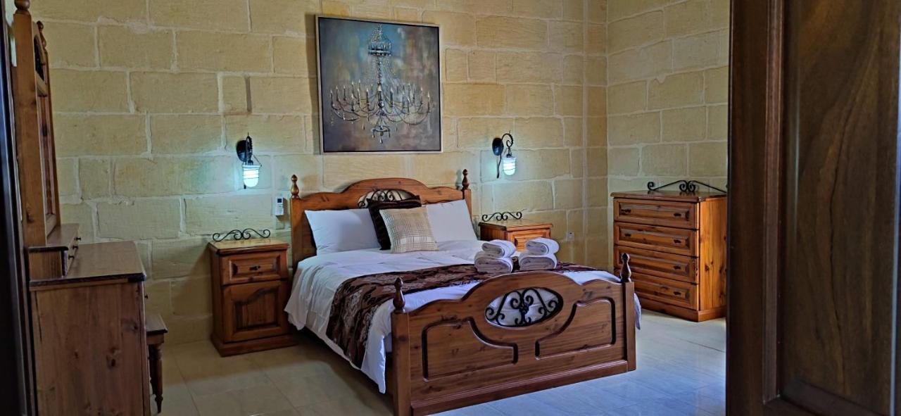 Warda Accommodation Xewkija Exterior foto